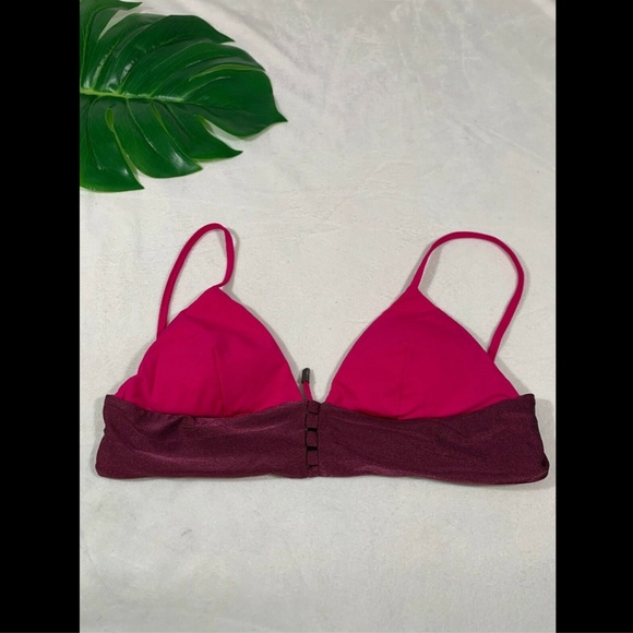 NEW‎ Maaji Evergreen Triangle Bikini Top [SZ Small ] - Picture 3 of 8